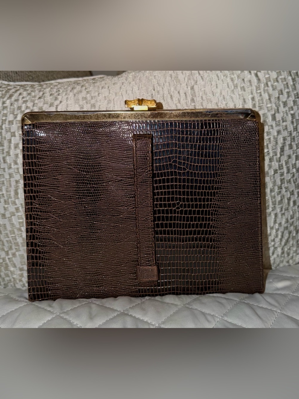 Brown Croc-Embossed Men's Clutch Bag with Gold Frame
